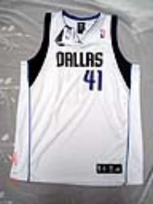 DALLAS MAVERICKS-1